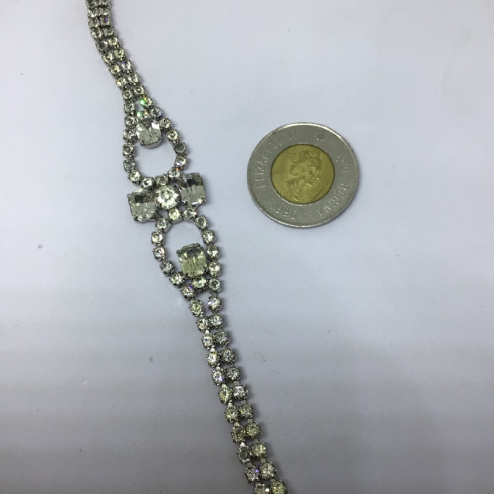 Vintage Rhinestone Bracelet - Picture 3 of 7